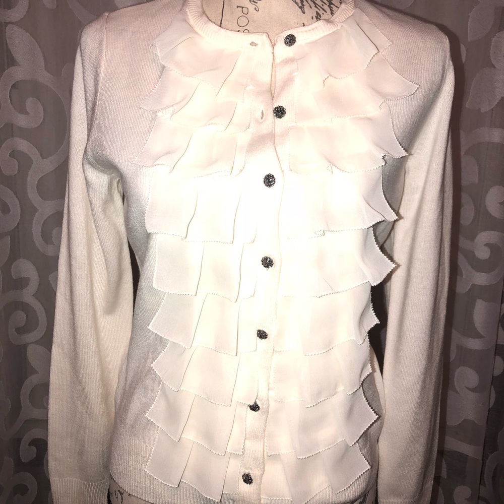 NY & Company cream cardigan.
